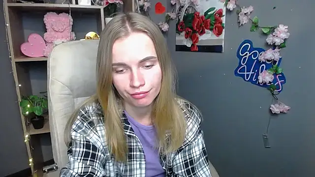 MargaritaKiss online show from May 2026 07:21:01 PM