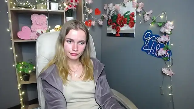 MargaritaKiss online show from May 2026 07:45:01 PM