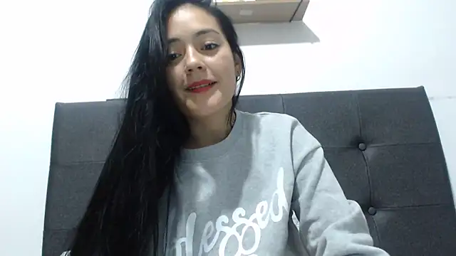 Snapshot of Alisha_99 chatting on June 2026 04:25:01 AM Alisha 99 online show from June 2026 04:25:01 AM