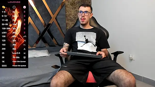 CodyWalkerR online show from January 2025 05:12:02 PM