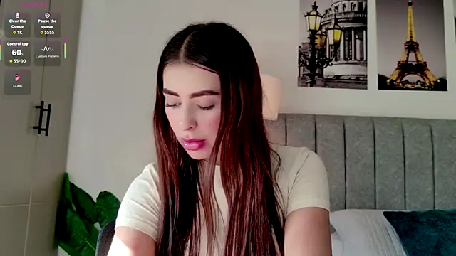 caralella online show from May 2026 09:11:01 PM
