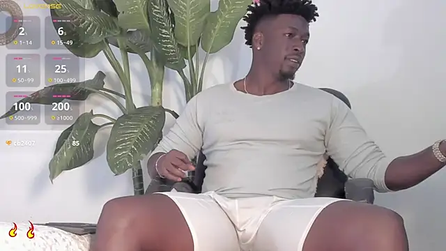 Snapshot of michaell_james7 chatting on October 2025 08:33:01 PM michaell james7 online show from October 2025 08:33:01 PM