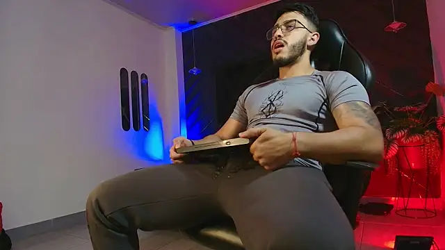 Liam Kleiin online show from April 2026 11:22:02 AM