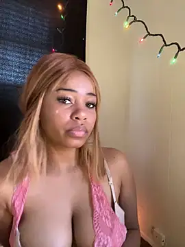 lovekaylaa online show from November 2025 04:58:02 PM