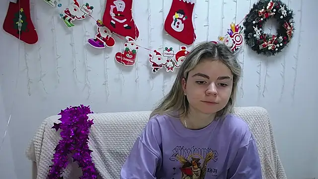 TinaRedly online show from December 2024 10:10:02 AM