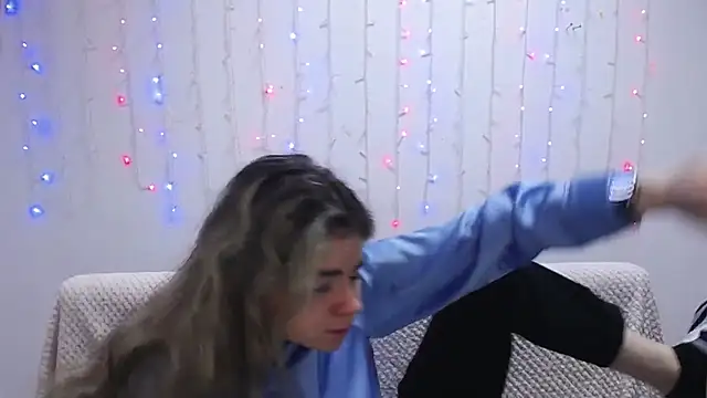 TinaRedly online show from January 2025 03:15:02 AM