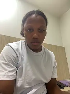 kellya  online show from March 2025 04:37:02 AM