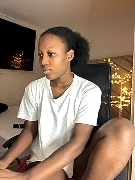 kellya  online show from October 2025 11:56:02 PM