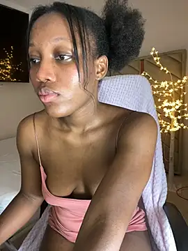 kellya  online show from January 2026 11:53:02 PM