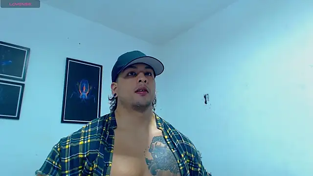 SilvaBranko online show from February 2025 10:55:01 PM