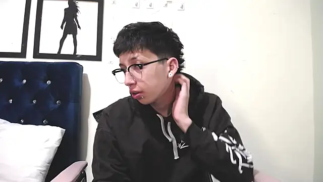 Snapshot of _Thomas_hot_ chatting on September 2025 03:50:02 AM Thomas hot online show from September 2025 03:50:02 AM