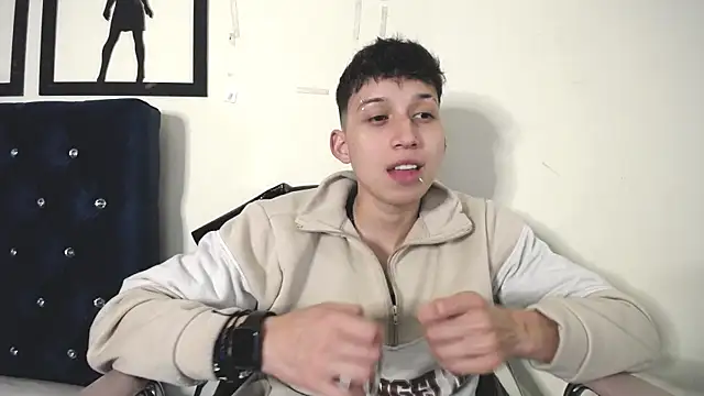 Snapshot of _Thomas_hot_ chatting on September 2025 03:30:02 AM Thomas hot online show from September 2025 03:30:02 AM