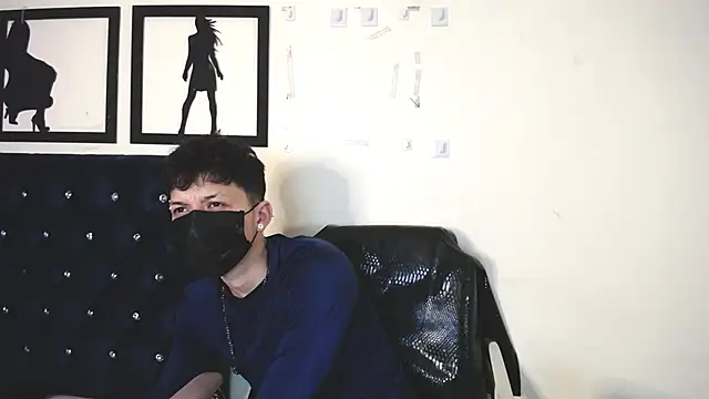 Snapshot of _Thomas_hot_ chatting on October 2025 02:42:02 AM Thomas hot online show from October 2025 02:42:02 AM