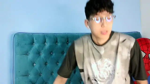 Snapshot of _Thomas_hot_ chatting on January 2026 01:53:02 AM Thomas hot online show from January 2026 01:53:02 AM