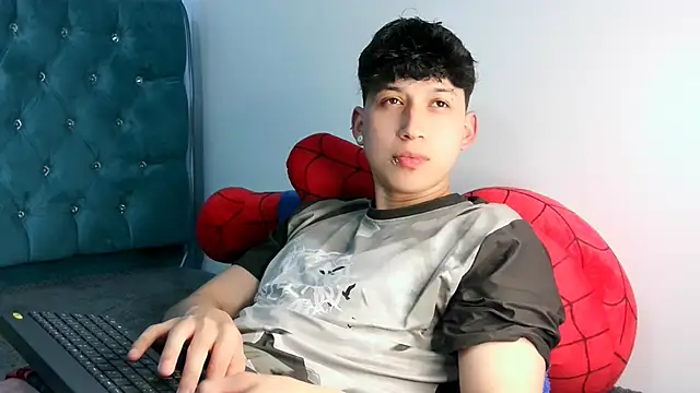 Snapshot of _Thomas_hot_ chatting on February 2026 04:30:01 AM Thomas hot online show from February 2026 04:30:01 AM