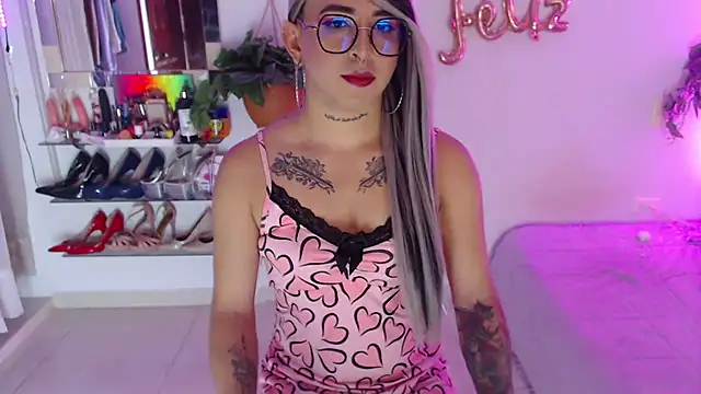 Snapshot of Laveneno_ortiz07 chatting on December 2024 11:13:01 PM Laveneno ortiz07 online show from December 2024 11:13:01 PM