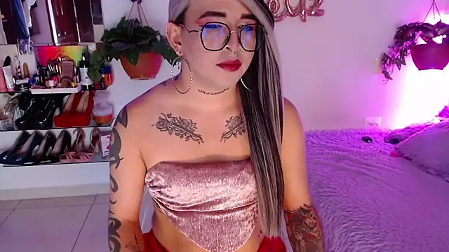 Snapshot of Laveneno_ortiz07 chatting on October 2025 11:58:02 PM Laveneno ortiz07 online show from October 2025 11:58:02 PM