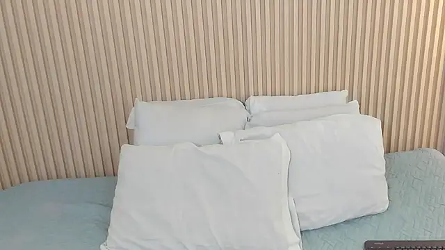 charlottebrowns  online show from July 2026 11:57:02 AM