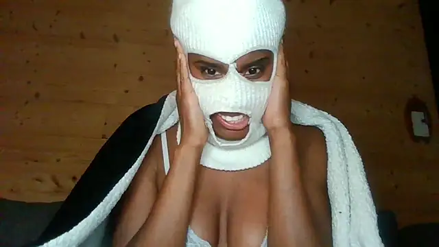 LabelleOnyx online show from March 2026 07:35:01 PM