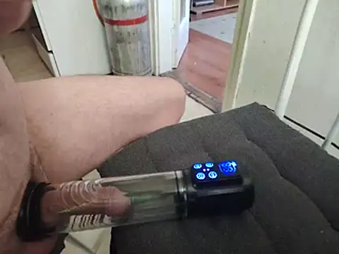 ChokeIce online show from May 2026 07:26:01 AM
