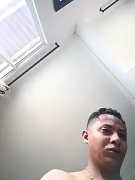 LEROY021 online show from February 2026 04:04:01 PM