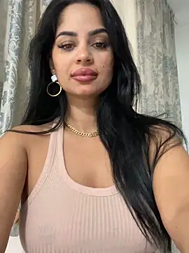 Snapshot of _adelle chatting on June 2026 11:25:02 AM adelle online show from June 2026 11:25:02 AM