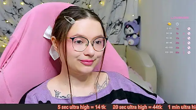 Snapshot of me__hanna chatting on February 2025 10:55:02 PM me hanna online show from February 2025 10:55:02 PM