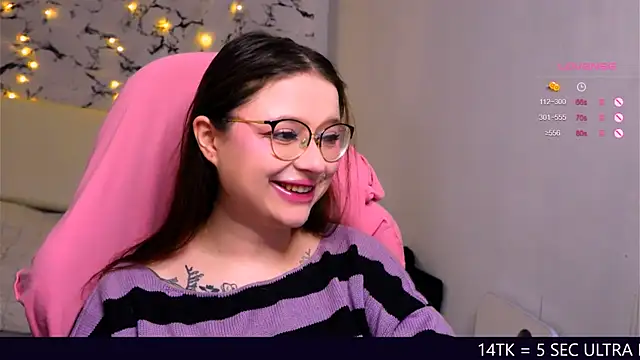 Snapshot of me__hanna chatting on March 2025 10:53:01 PM me hanna online show from March 2025 10:53:01 PM