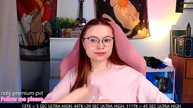 Snapshot of me__hanna chatting on September 2025 10:37:01 PM me hanna online show from September 2025 10:37:01 PM