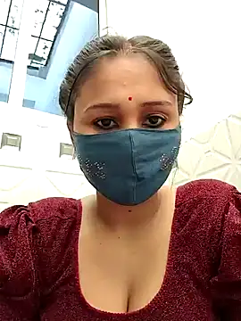 Snapshot of Archna-ji chatting on December 2024 05:20:01 AM Archna-ji online show from December 2024 05:20:01 AM