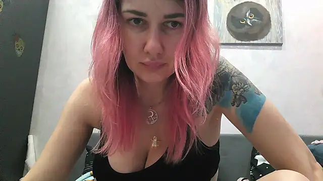 BlueXOwl online show from March 2025 06:18:01 PM