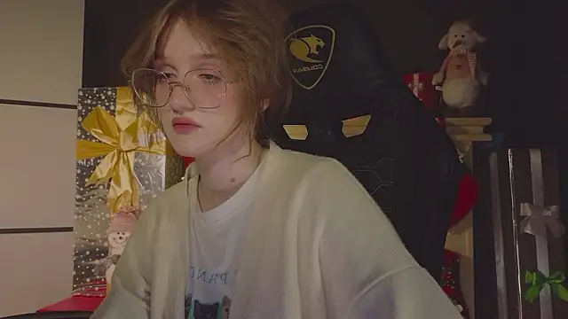 ELLIEJAY online show from December 2024 08:25:02 PM