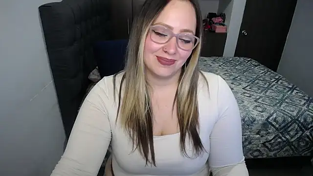 Valentina St online show from March 2025 02:04:01 AM