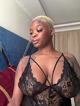 SexxyLunar online show from May 2026 08:42:02 AM