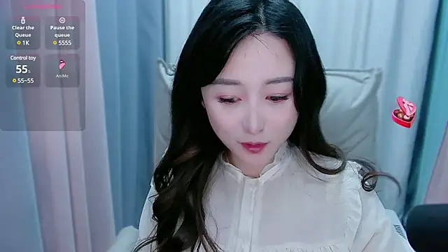 Liiniie-Lovers online show from January 2025 01:38:01 AM