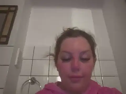 magical mia online show from March 2025 06:14:01 PM