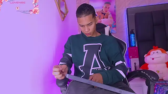 dilan alfonzo online show from March 2026 04:29:01 AM