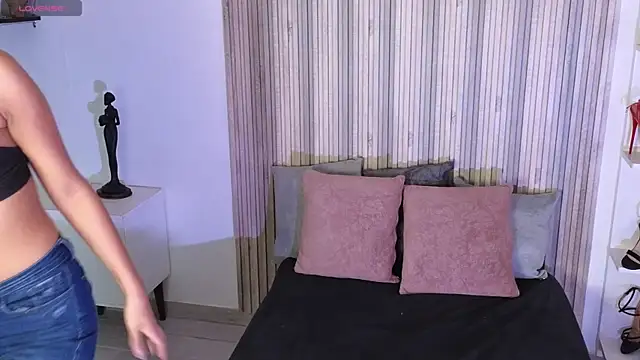 LissaWiild online show from October 2025 01:31:02 PM