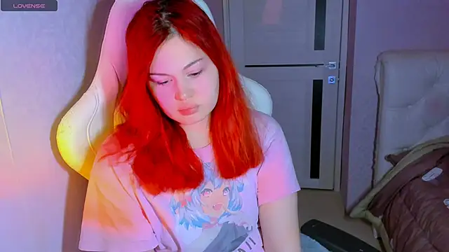 Snapshot of MissClarks chatting on January 2026 06:33:01 PM MissClarks online show from January 2026 06:33:01 PM