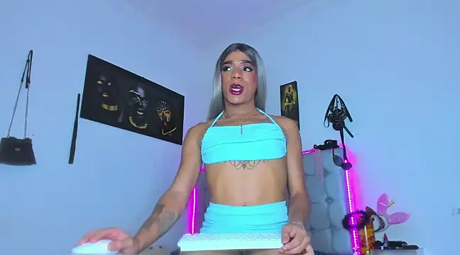 Snapshot of Kendall_Hotsexy_x chatting on December 2024 07:22:01 PM Kendall Hotsexy x online show from December 2024 07:22:01 PM