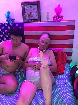 Snapshot of Grandma_Mature23 chatting on January 2025 01:31:02 AM Grandma Mature23 online show from January 2025 01:31:02 AM