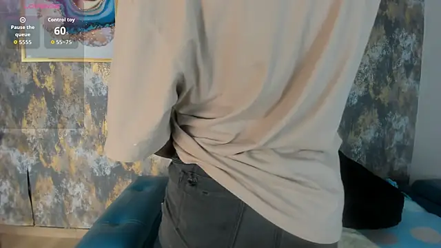 MonicaSchwartz online show from November 2025 07:59:02 PM