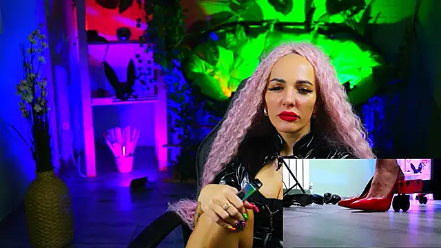 MonicaMaxwel online show from March 2025 05:52:01 PM