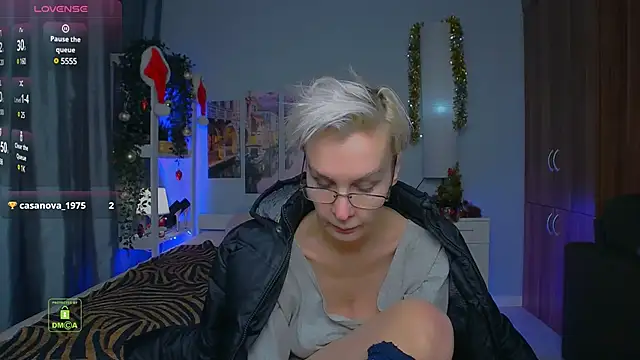 HelgaHimmell online show from December 2024 07:22:01 PM