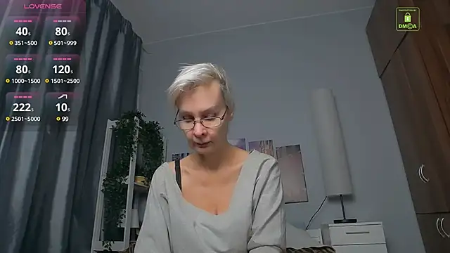 HelgaHimmell online show from February 2025 03:45:01 AM