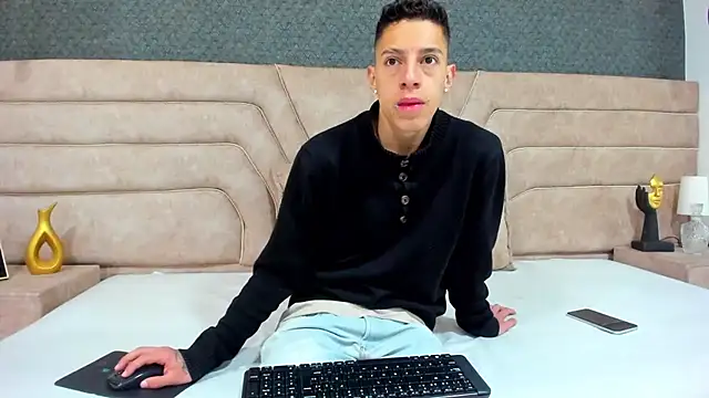 thiago19s online show from July 2026 12:40:02 PM
