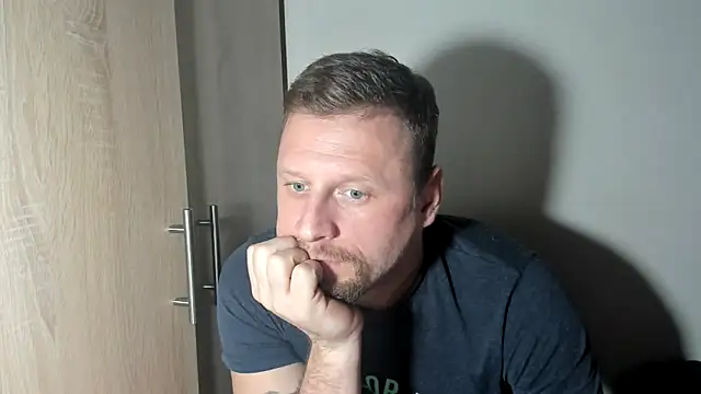 Snapshot of ANGELALEXYNO2024 chatting on March 2025 01:43:01 AM ANGELALEXYNO2024 online show from March 2025 01:43:01 AM