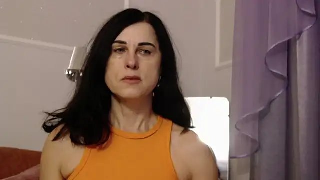 Snapshot of MonicaMelano chatting on November 2025 05:21:02 AM MonicaMelano online show from November 2025 05:21:02 AM