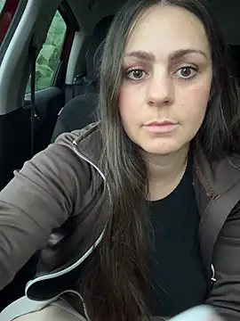 Snapshot of Loella-Rose chatting on July 2026 04:12:02 PM Loella-Rose online show from July 2026 04:12:02 PM