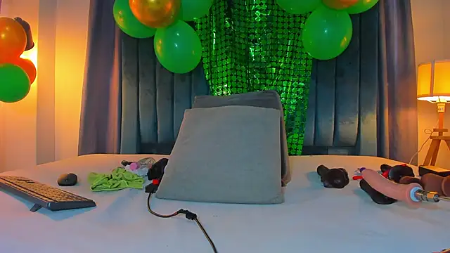 blondehorny69 online show from March 2026 06:55:01 PM